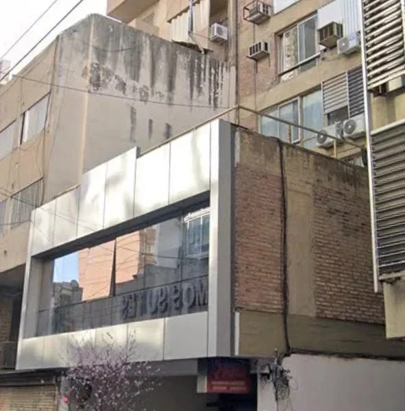 VENTA - COCHERA - B° CENTRO